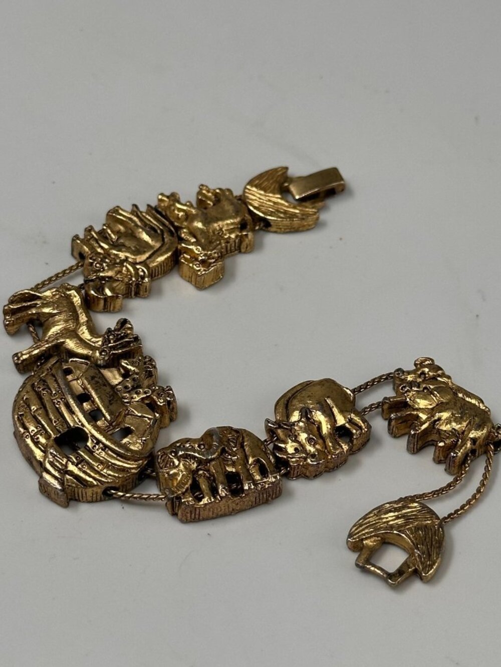 Vintage Noah Arks Bracelet Gold Tone Sliding Charms Bergdorf Goodman 7.25" - Picture 10 of 13